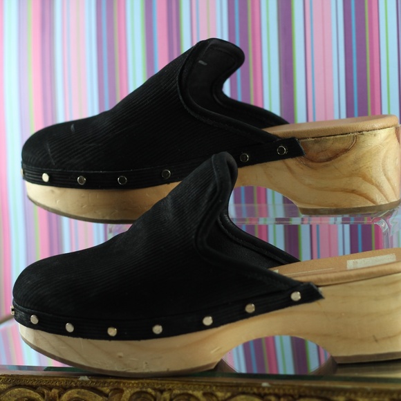 Dolce Vita Wood Clogs - Picture 14 of 14
